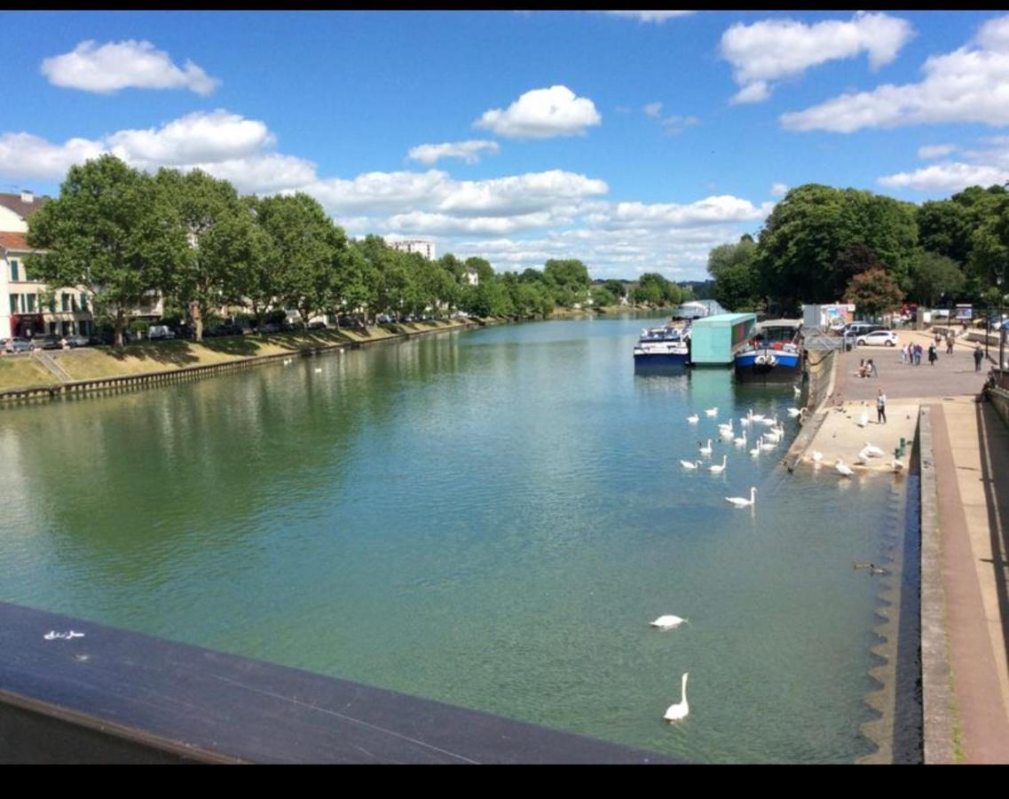 Studio134 Lagny Sur Marne Pres De Disneyland Exterior photo